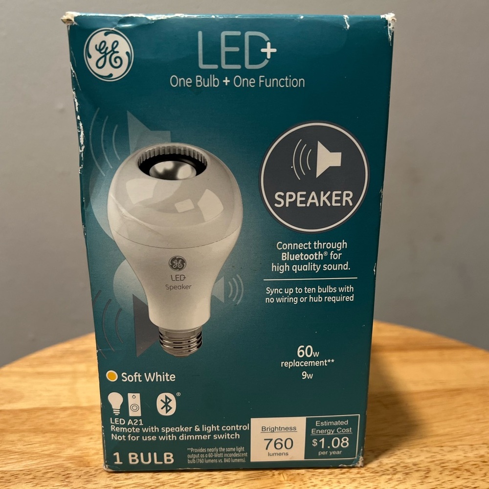 LED speaker bulb